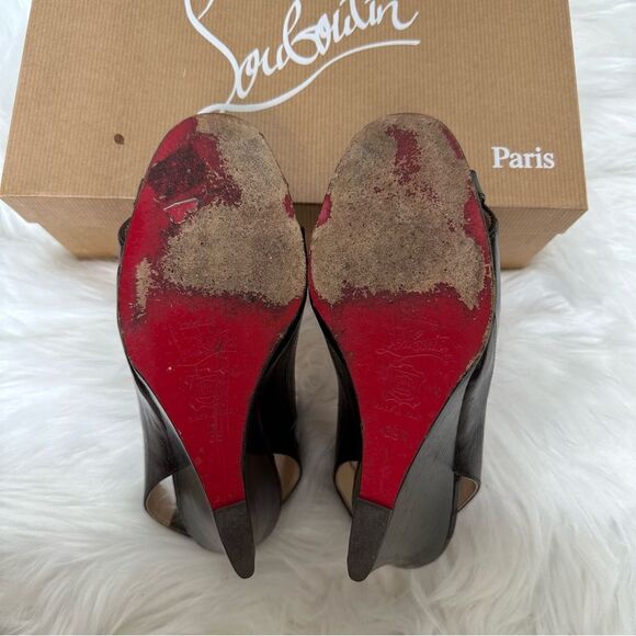 Vintage Louboutin Wedges - Picture 8 of 14
